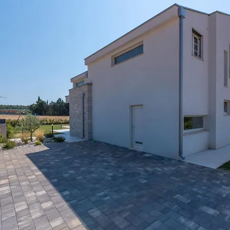 Grivicic Villa